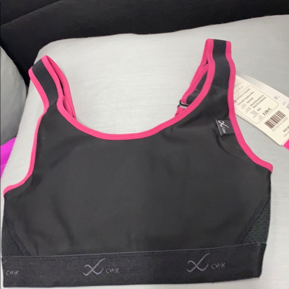 Maximum support sports bra
